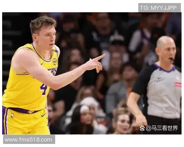 季后赛精彩回顾湖人对掘金的激烈对决录像分析与亮点总结