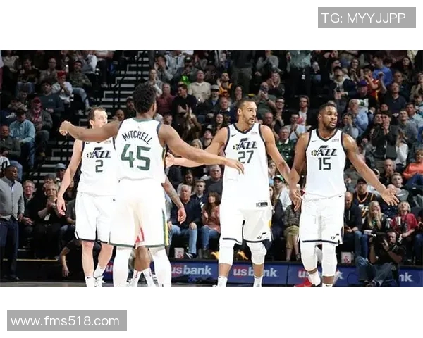 掘金与马刺激战正酣总比分揭晓两队争夺季后赛席位的精彩瞬间